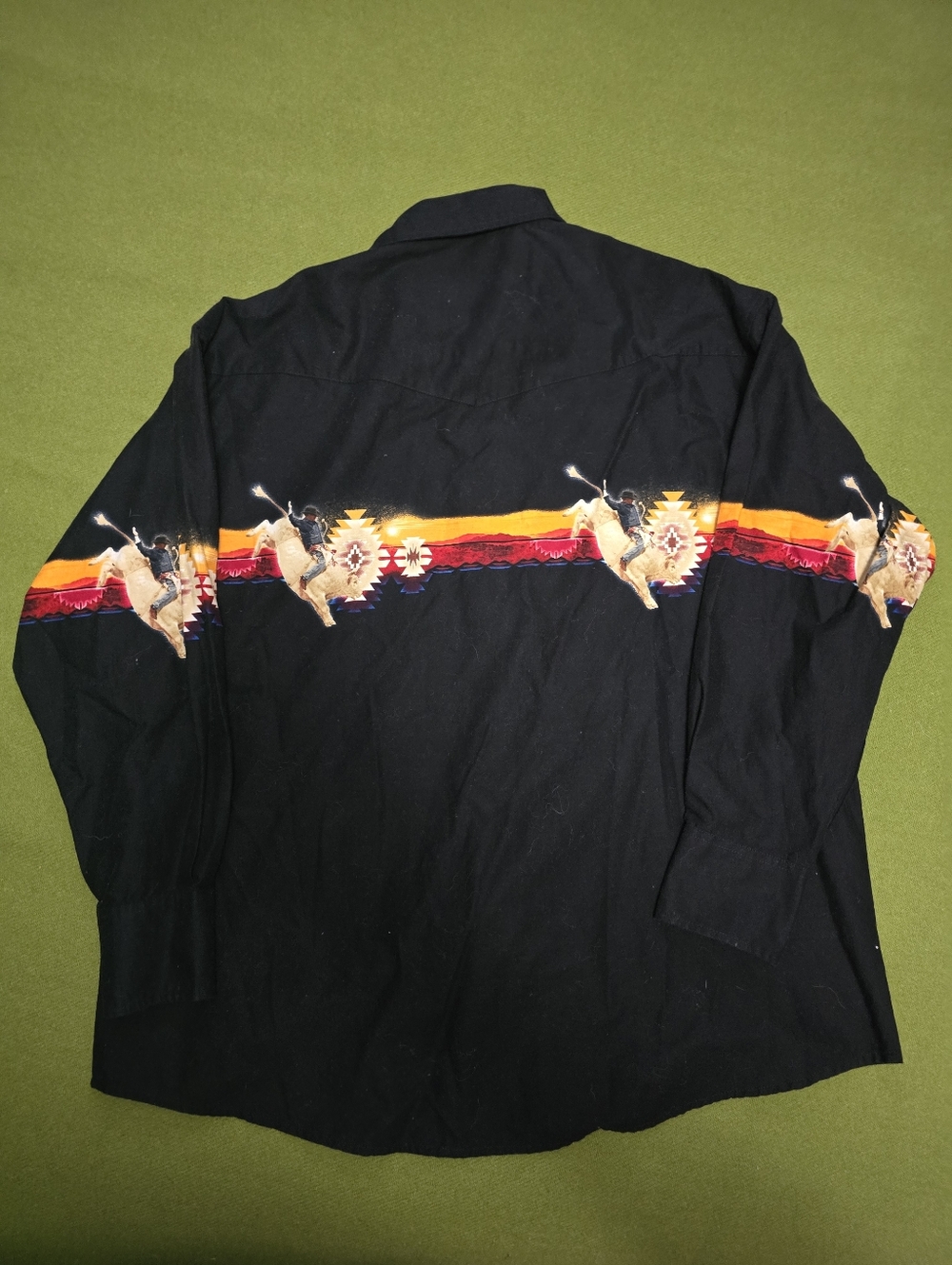 90's Wrangler Black Western Shirt with Sunset Stripe and Rodeo Horses - Picture 2 of 5